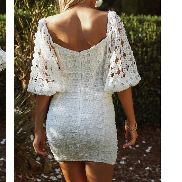 Selfie Leslie dress - Picture 2 of 7